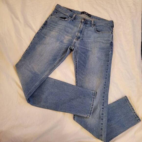 EUC Hollister Medium Wash Epic Flex Skinny Jean-  Mens Size 32. - Picture 13 of 13